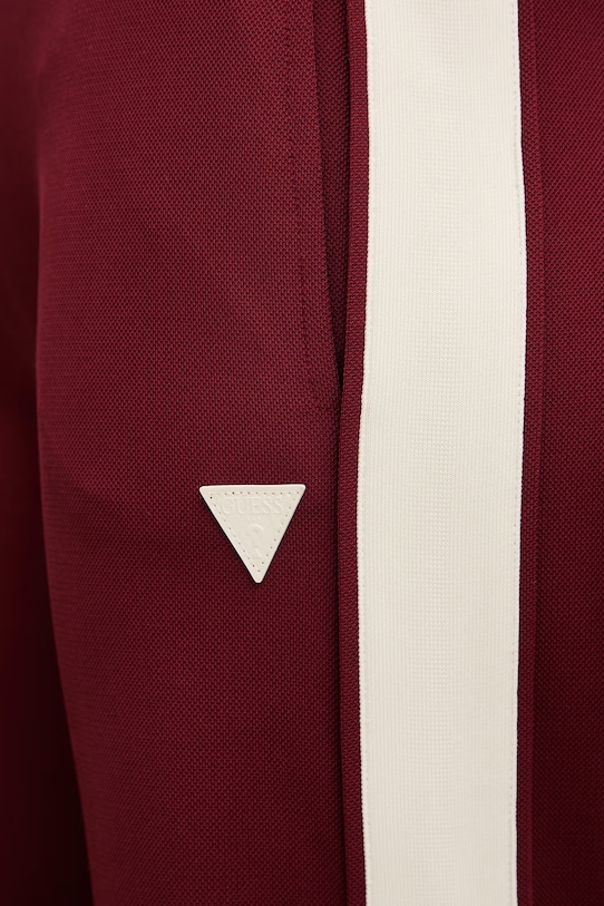 Guess spodnie dresowe MARLENE bordowy V6RB10.KCYF2