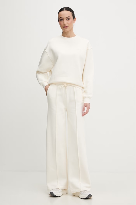 Guess spodnie dresowe NAT V6RB17.K9V31 beżowy SS26