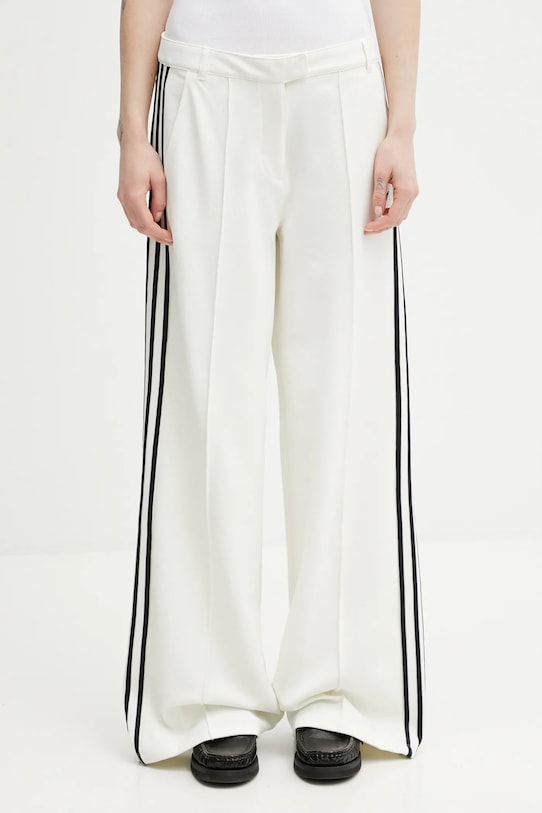 adidas Originals spodnie dresowe Manager Pants KC9089 beżowy SS26