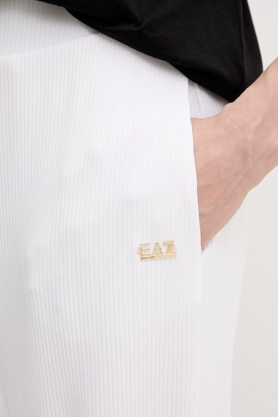 Спортивные штаны EA7 Emporio Armani белый AF12654.7W001030