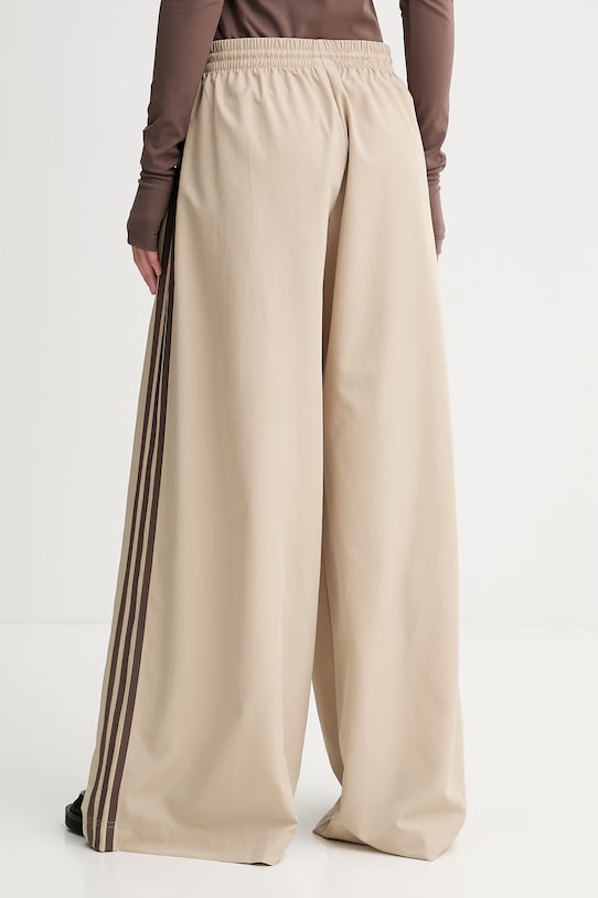 Odzież adidas Originals spodnie dresowe damskie KD6300 zielony