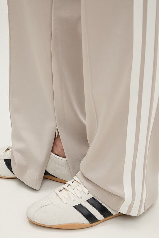 adidas spodnie dresowe damskie beżowy KF8285
