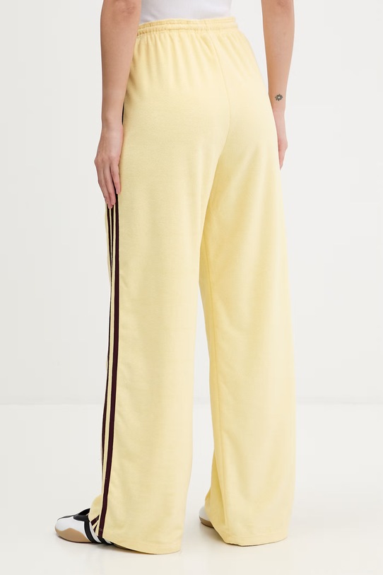 Ρούχα Παντελόνι φόρμας adidas Originals KQ6662 κίτρινο