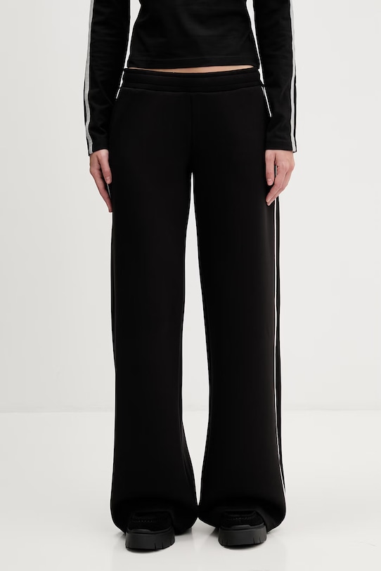 Guess Jeans spodnie dresowe z elastanem czarny W6RB43.KD122
