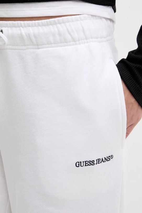 Guess Jeans spodnie dresowe bawełniane biały W6RB52.K68I4