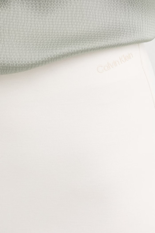 Calvin Klein панталон дамски с вискоза LV044F204G бежов