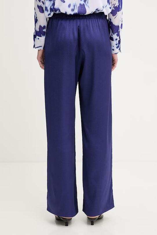 Odzież Calvin Klein spodnie damskie LV044F611G fioletowy