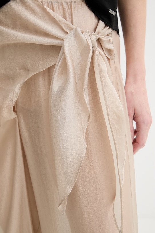 Calvin Klein панталон дамски с вискоза LV00Q61157 бежов