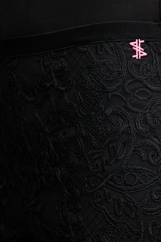 Twinset pantaloni da donna in pizzo nero 261AQ2042