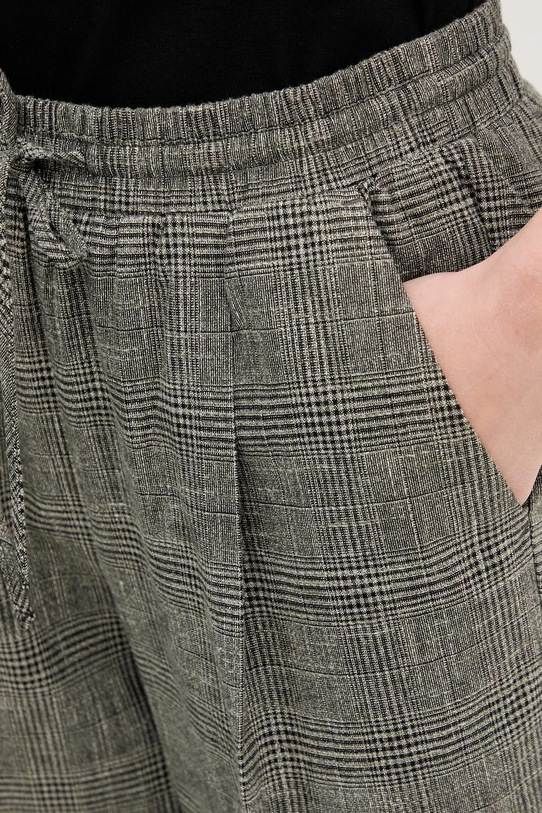 United Colors of Benetton spodnie z dodatkiem lnu szary 4Z8EDF0B2