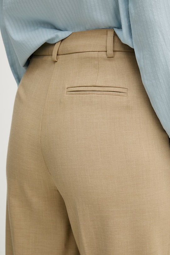 Odjeća United Colors of Benetton hlače za žene 4962DF07F bež