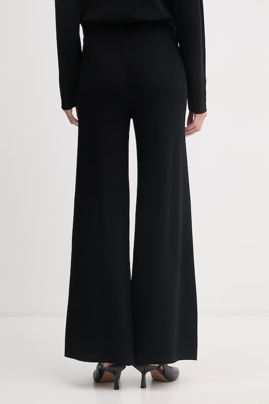 Odzież United Colors of Benetton spodnie dresowe damskie z wiskozą 1LHGDF015 czarny