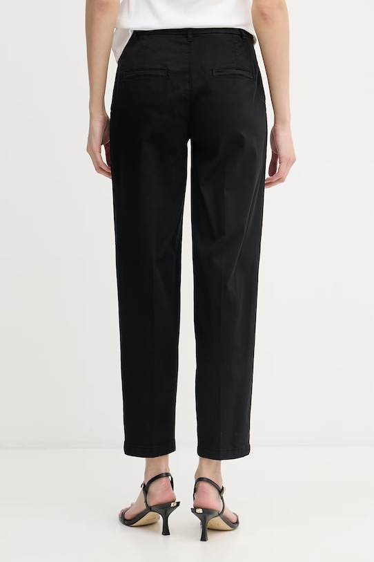 Odjeća United Colors of Benetton hlače za žene od pamuka s elastanom 4CDRDF0AV crna