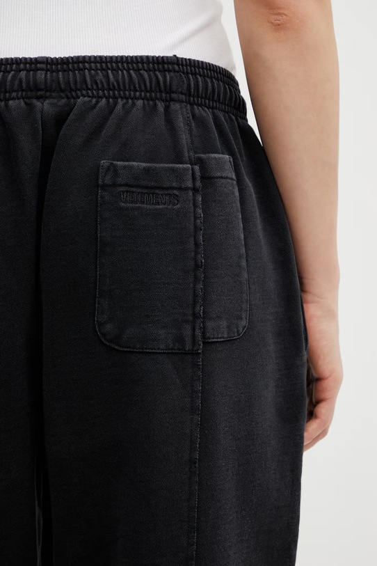 VETEMENTS spodnie dresowe bawełniane czarny ME76SP204B