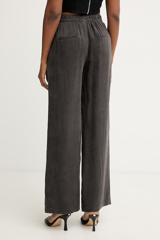 Odzież Guess spodnie damskie z lyocellem DALIA W6GB07.W1781 szary