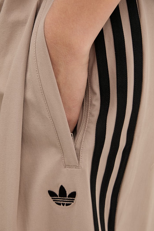adidas Originals teplákové nohavice dámske KY5186 hnedá