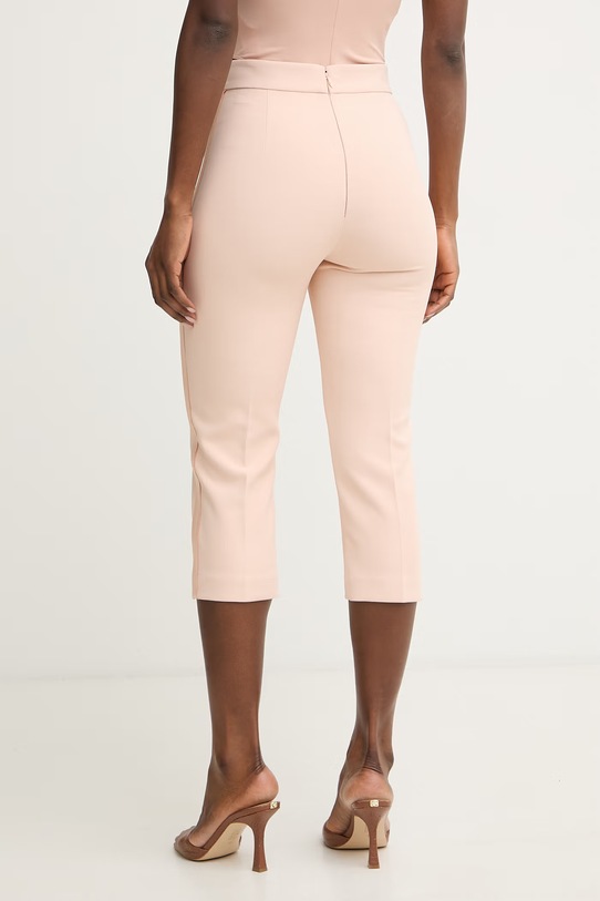 Ρούχα Elisabetta Franchi παντελόνι κάπρι γυναικείο PA19063E2 μπεζ