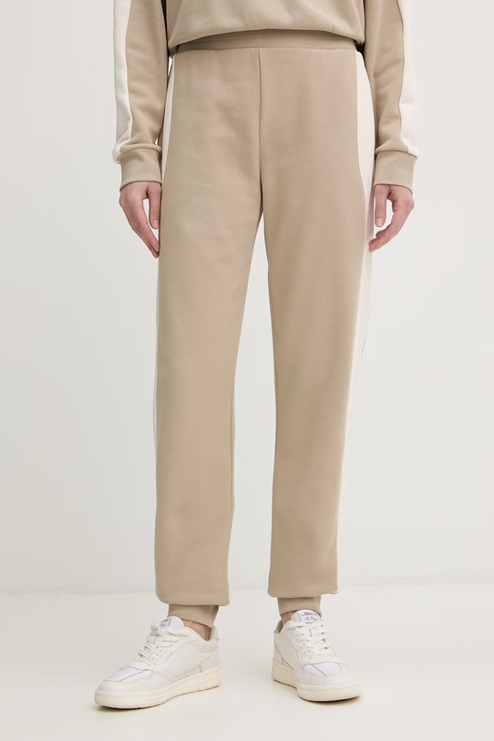 Armani Exchange spodnie dresowe damskie bawełniane beżowy XW001743.AF14284