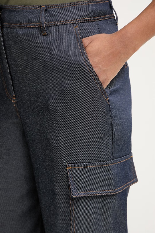 Oblečenie Guess nohavice dámske REGINE W6RB65.WL842 tmavomodrá