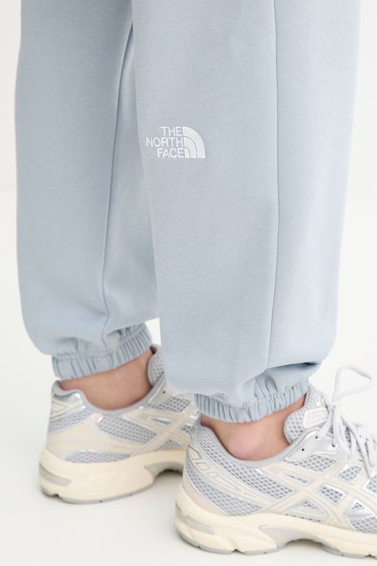 The North Face spodnie dresowe damskie Essential Relaxed niebieski NF0A8C1GFM21