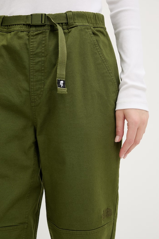 The North Face dámske turistické nohavice s bavlnou BETA UTILITY BELTED zelená NF0A8B61BRI1