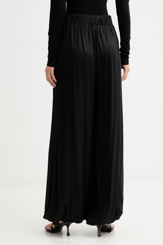 Дрехи La Mania панталон дамски от вискоза NOX NOX черен