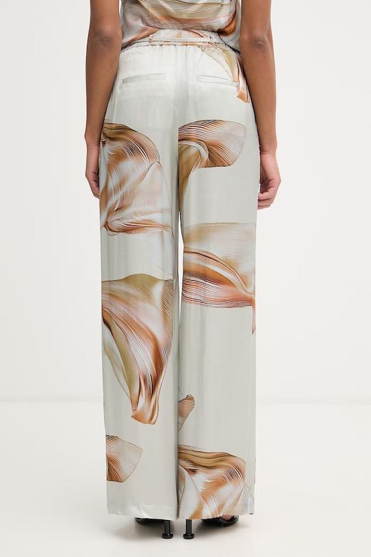 Odzież Isabelle Blanche spodnie damskie z wiskozy IS26SS.P035.T020 zielony