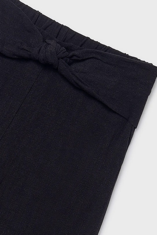 Djevojčice Dječje hlače s dodatkom lana Mayoral 6576.8D.Junior.PPY2 crna