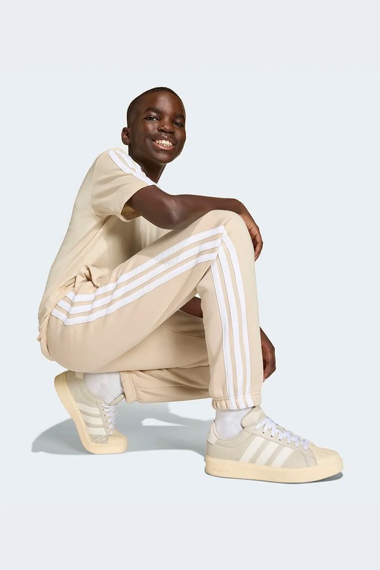 adidas spodnie dresowe dziecięce KD8582