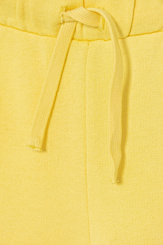 Chłopiec United Colors of Benetton spodnie dresowe bawełniane dziecięce 3J70GF010.P.Stagionale żółty