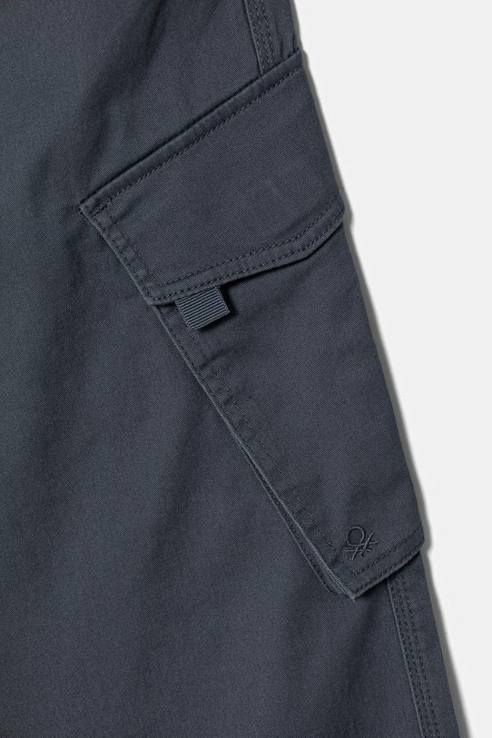 Chłopiec United Colors of Benetton spodnie dziecięce bawełniane z elastanem 4TCGCF05D.G.Stagionale szary