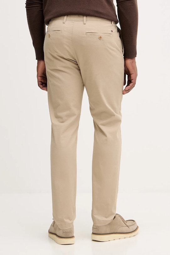 Odzież Tommy Hilfiger spodnie MW0MW40690 beżowy