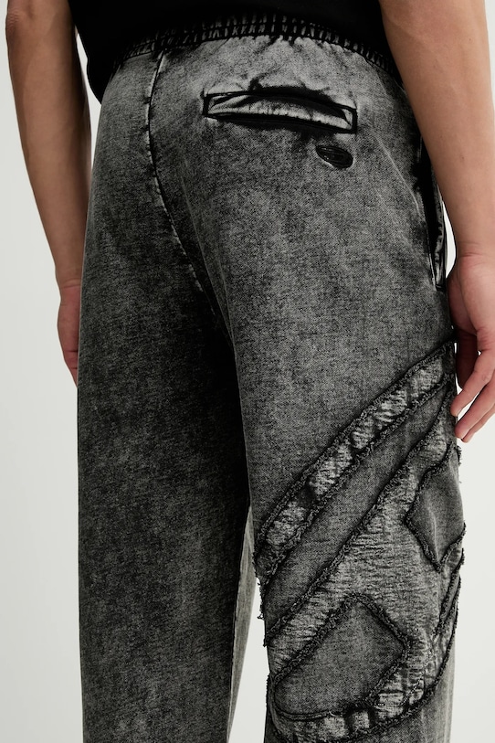 Diesel spodnie dresowe bawełniane P-MARKY-DEN szary A19324.0KIBZ