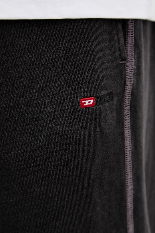 Diesel spodnie dresowe bawełniane P-MARF czarny A19994.0PKAH