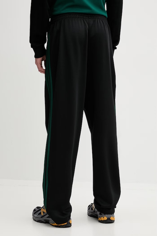 Oblečenie Tepláky adidas Originals KD0453 čierna