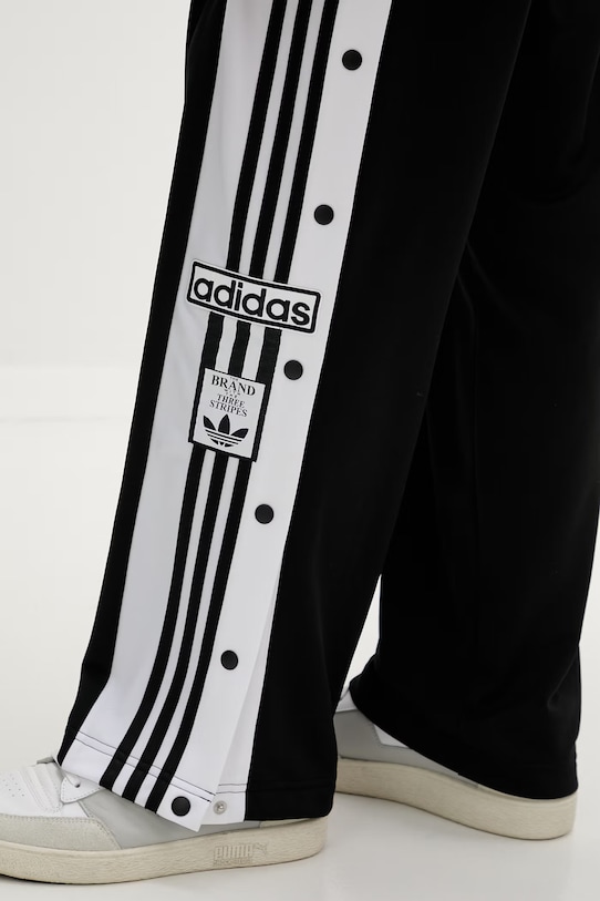 Spodnji del trenirke adidas Originals Adibreak KD4094 črna