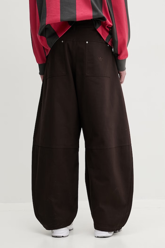 Odzież adidas Originals spodnie KG6442 brązowy