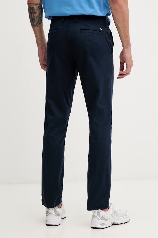 Odzież Helly Hansen spodnie męskie bawełniane z elastanem BRYGGEN 54538 granatowy