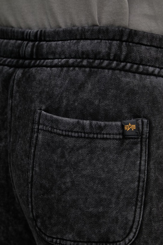 Alpha Industries spodnie dresowe męskie z bawełną Vintage Basic Jogger SL czarny 258361