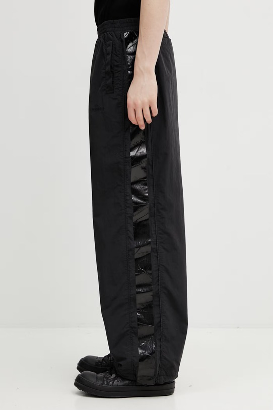 VETEMENTS spodnie dresowe Taped tkanina czarny ME76GP116BB
