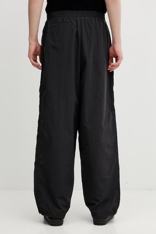 Odzież VETEMENTS spodnie dresowe Taped ME76GP116BB czarny