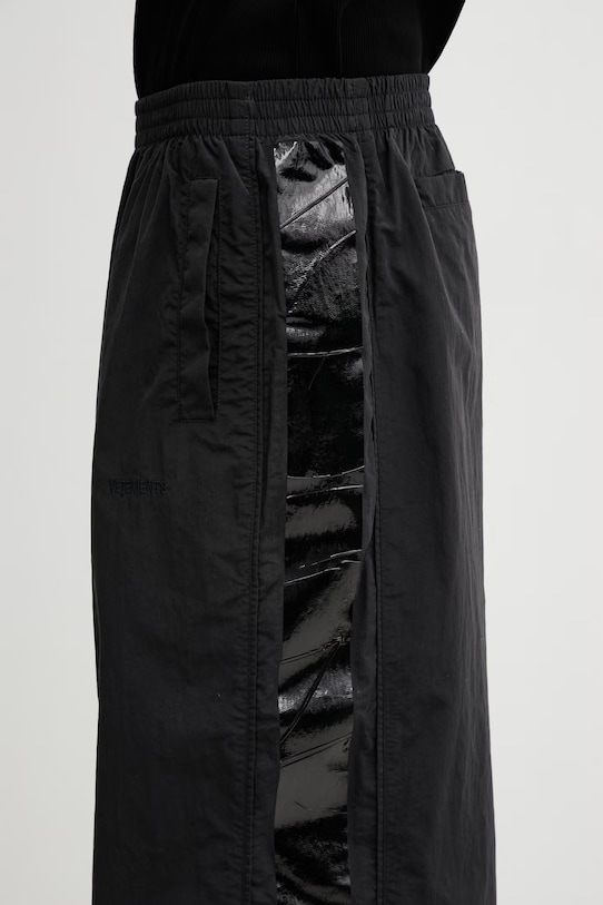 VETEMENTS spodnie dresowe Taped czarny ME76GP116BB