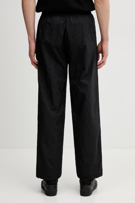 Odzież adidas Originals spodnie dresowe TRACK PANT KE0869 czarny