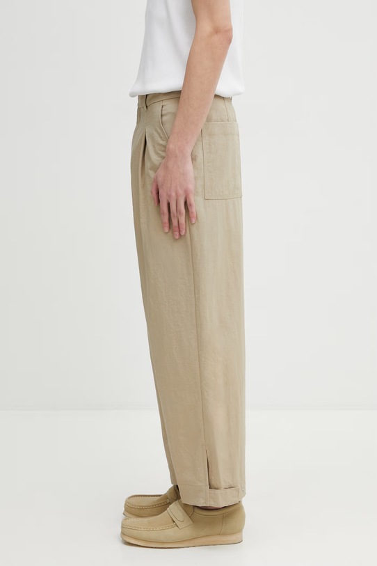 Maison Kitsuné spodnie męskie QM01106WW9082 beżowy SS26