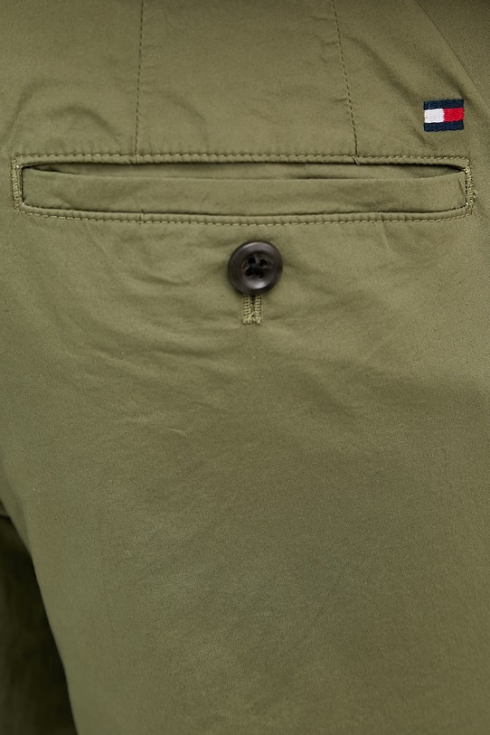 Tommy Hilfiger hlače moške z bombažem zelena MW0MW42340