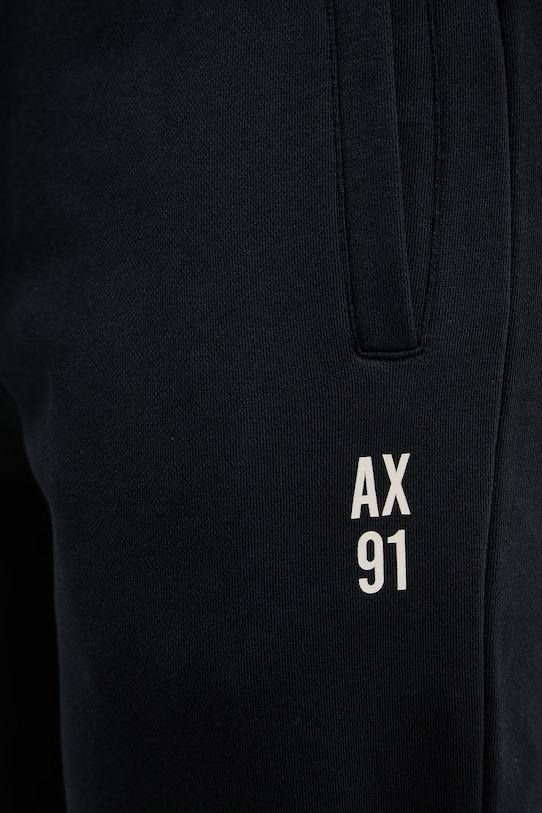 Armani Exchange spodnie dresowe męskie bawełniane XM002447.AF22124 czarny