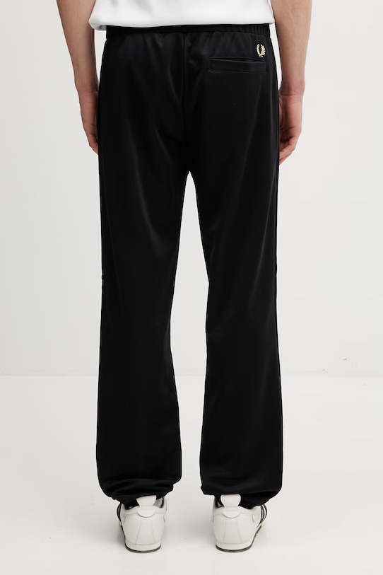 Odzież Fred Perry spodnie dresowe męskie T2303 czarny