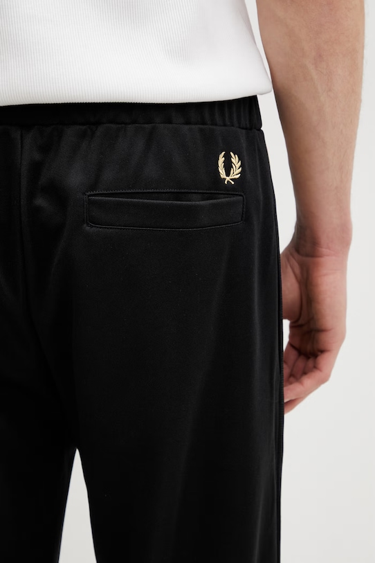 Fred Perry spodnie dresowe męskie czarny T2303