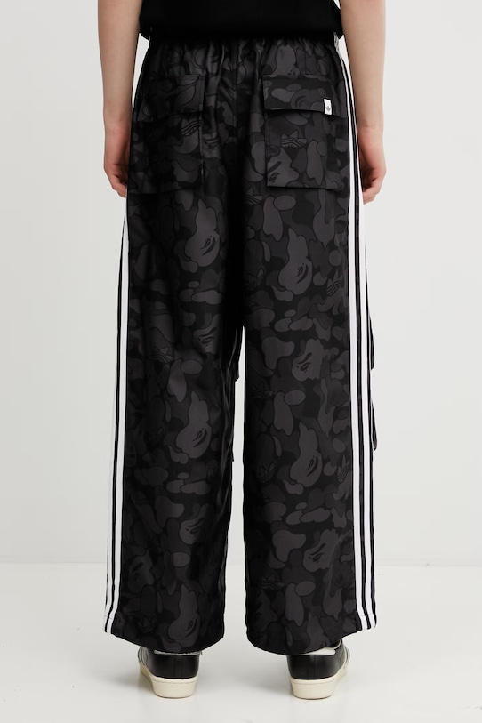 adidas Originals pantaloni de trening x BAPE negru KF4918