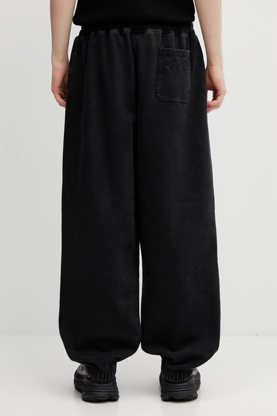 VETEMENTS spodnie dresowe bawełniane Biker Cross Logo ME76SP160B czarny